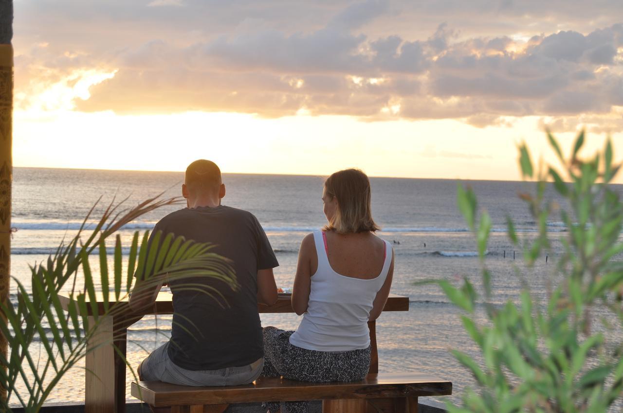 Pradana Beach Inn Luxury Batununggul Dış mekan fotoğraf